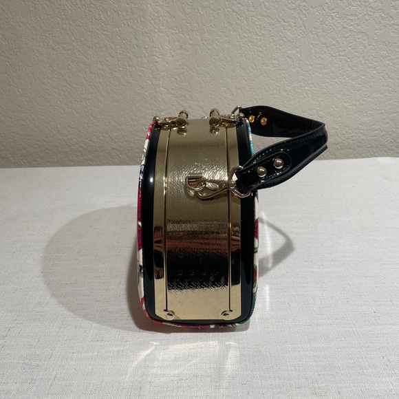 Embroidered Floral Kiss Lock Top Handle Purse Vintage Style Statement Bag - Picture 3 of 10